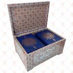 قرآن 120 پاره حزبی با خط عثمان طه + دو جعبه چوبی طرح خاتم | سرمه‌ای - Image 4